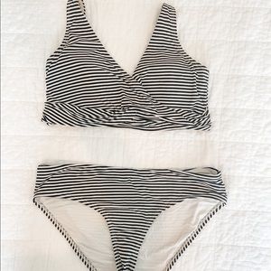 Nip tuck bikini. Size 8 US.